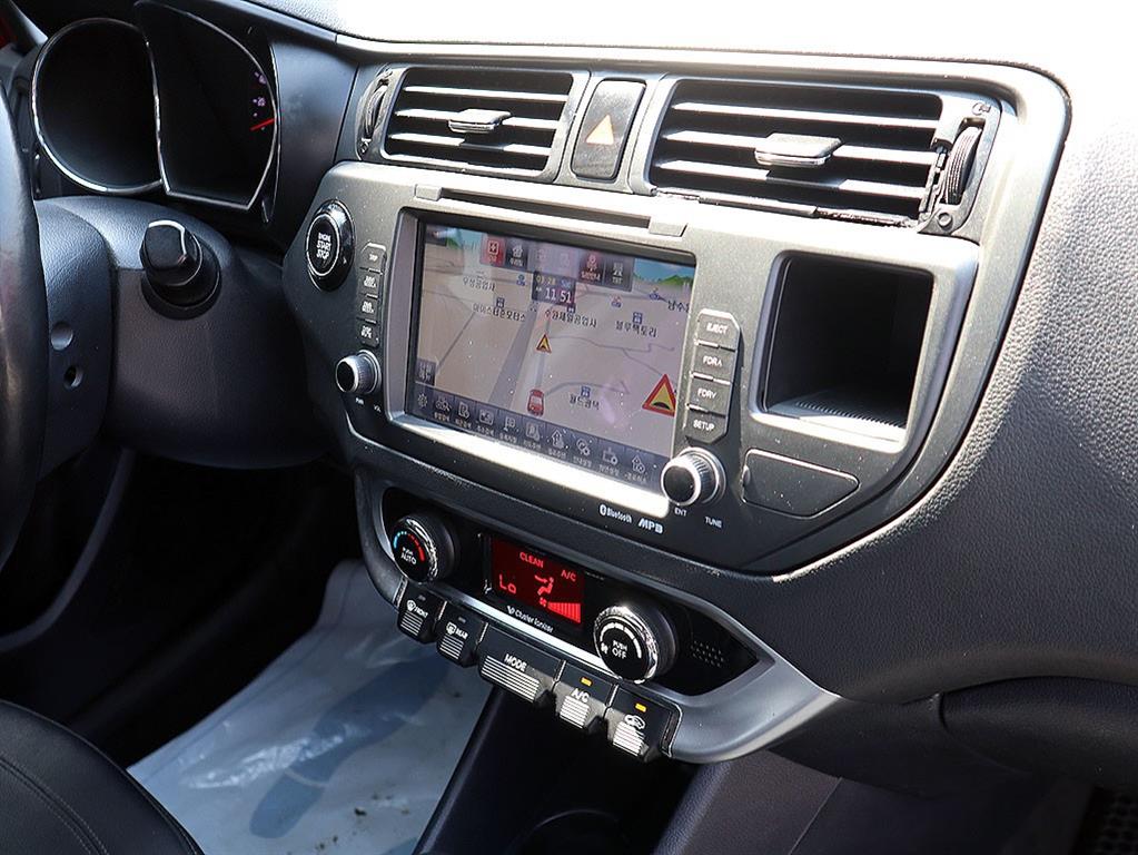 KIA Pride 2014 Rojo - Importación desde Corea - HF Imports Iquique - Foto 11