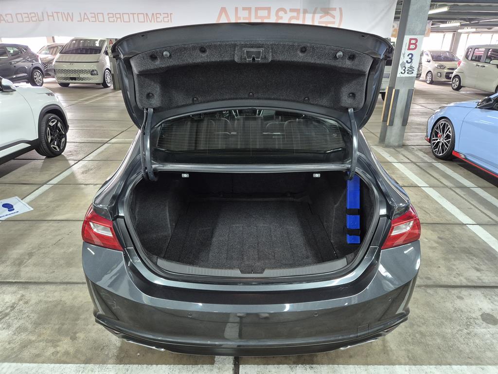 Chevrolet Malibu - Vista 7