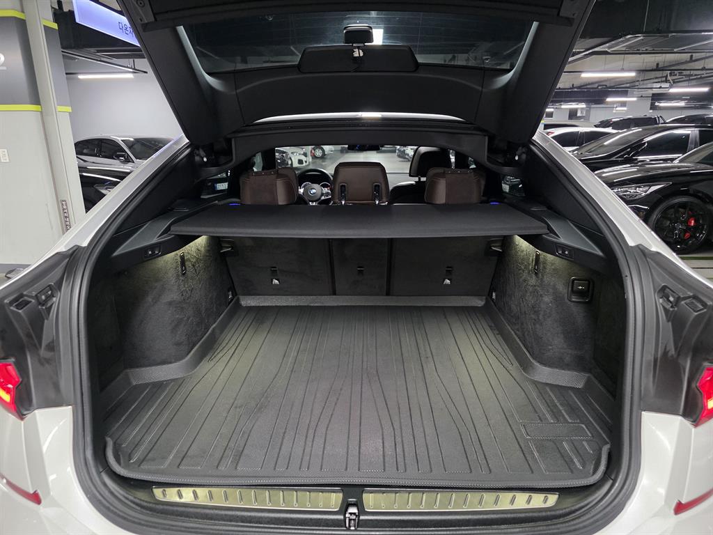 BMW Gran Turismo 2019 Blanco - Importación desde Corea - HF Imports Iquique - Foto 20