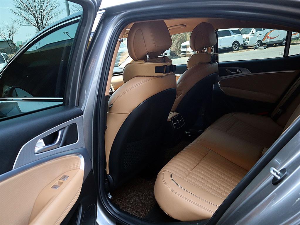 Genesis G70 2021 Gris - Importación desde Corea - HF Imports Iquique - Foto 7