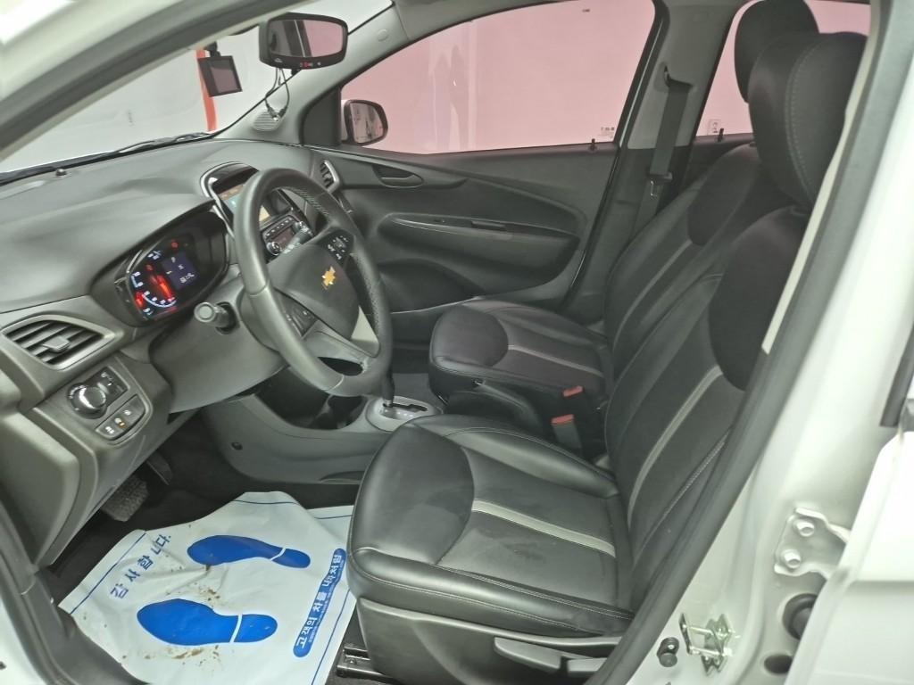 Chevrolet Spark - Vista 11