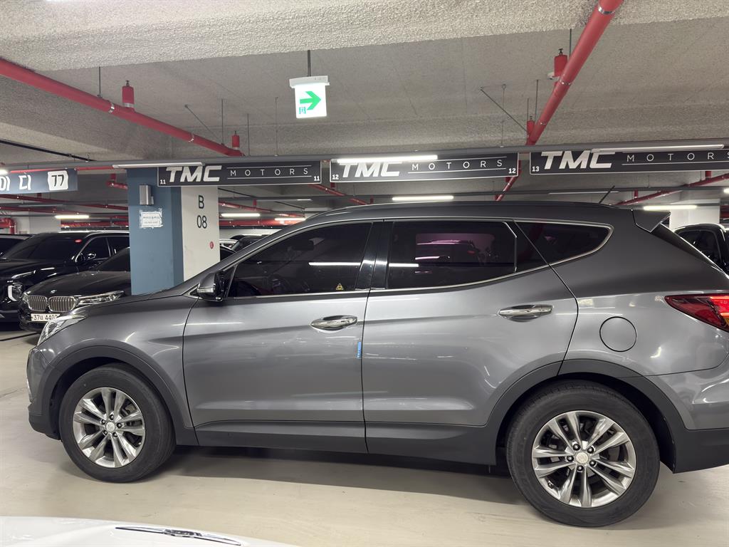 HYUNDAI Santa Fe - Vista 4