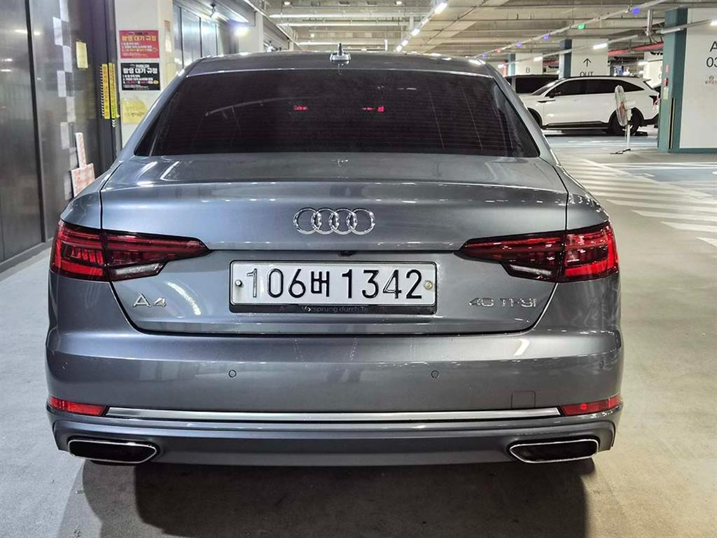 Audi A4 - Vista 5