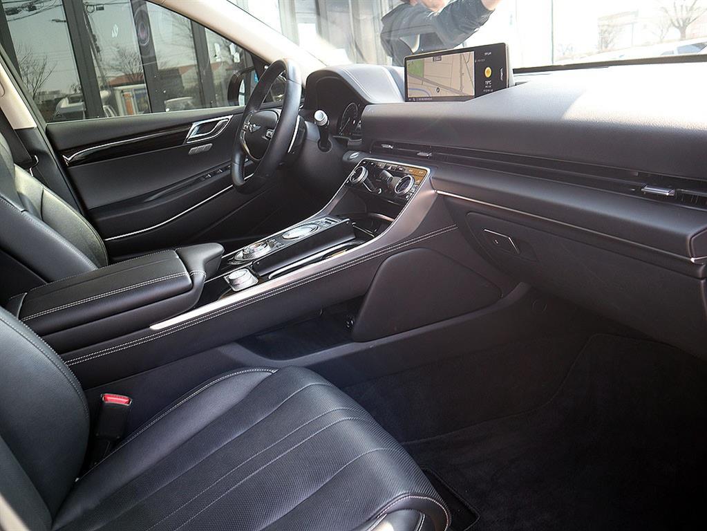 Genesis GV80 2022 Negro - Importación desde Corea - HF Imports Iquique - Foto 13