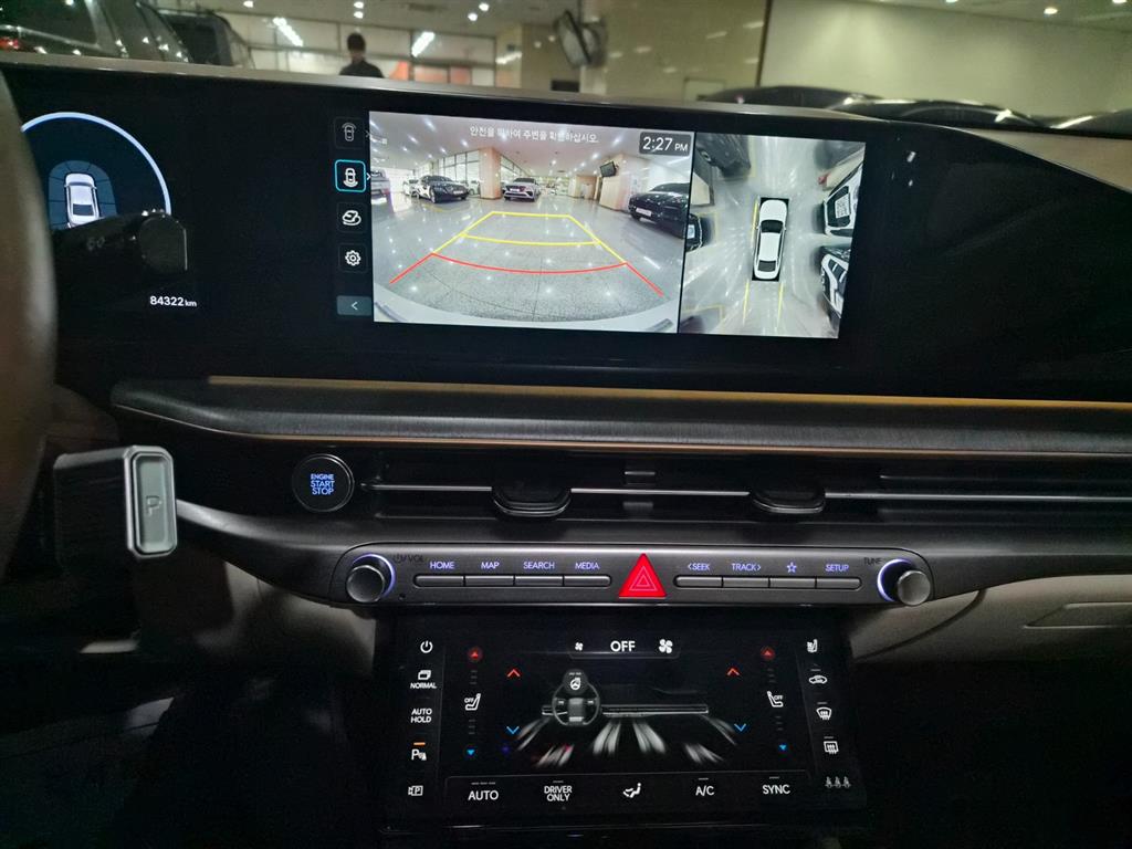 HYUNDAI Grandeur - Vista 9