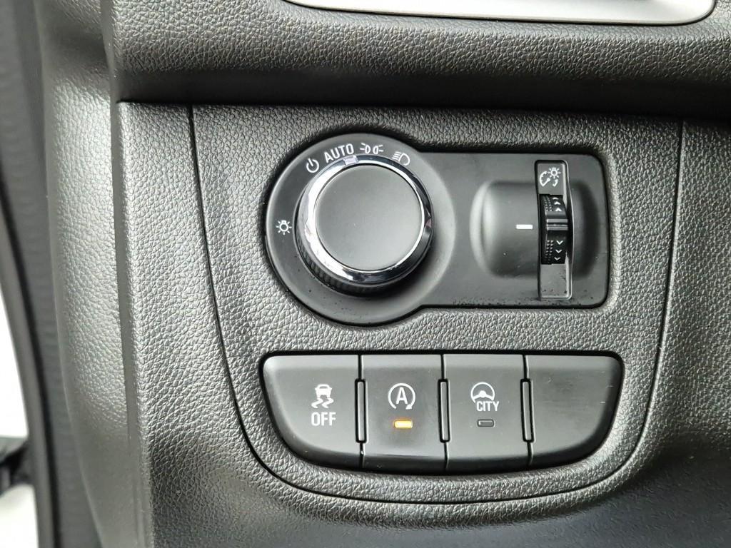 Chevrolet Spark 2019 Blanco - Importación desde Corea - HF Imports Iquique - Foto 17