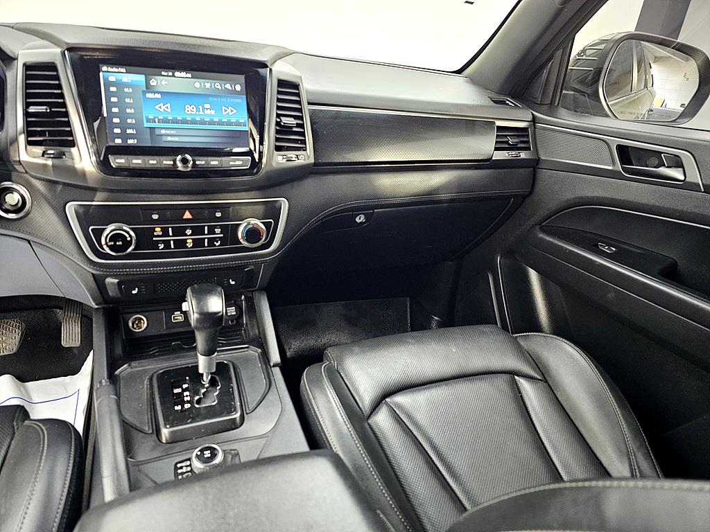 Ssangyong Rexton - Vista 10