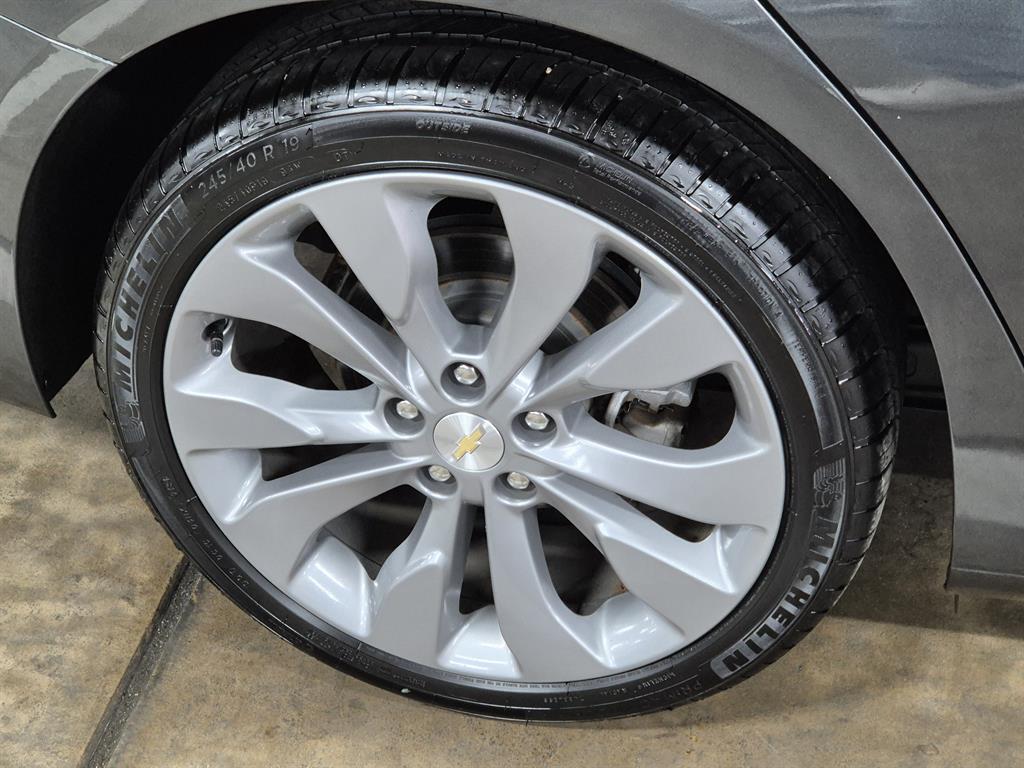 Chevrolet Malibu - Vista 6