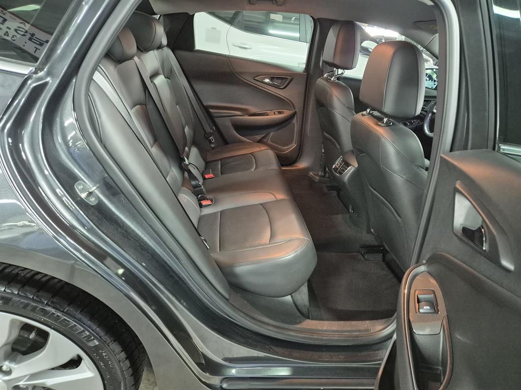 Chevrolet Malibu 2018 Gris - Importación desde Corea - HF Imports Iquique - Foto 18