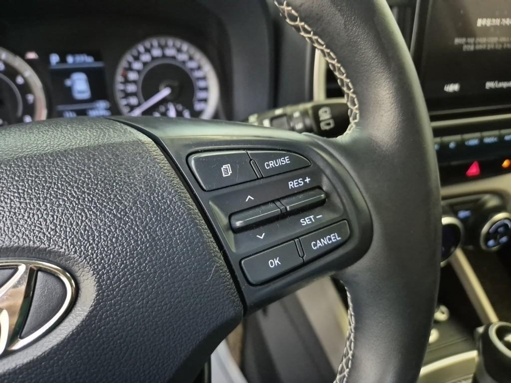 HYUNDAI Venue - Vista 8