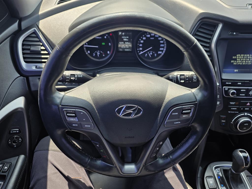 HYUNDAI Santa Fe - Vista 11