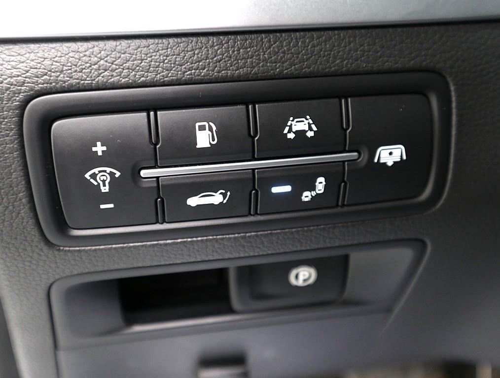 Genesis G80 - Vista 12