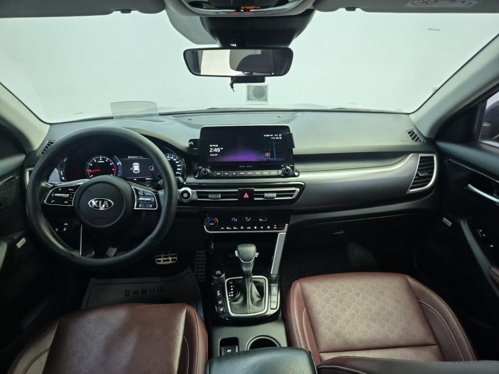 KIA Seltos - Vista 7