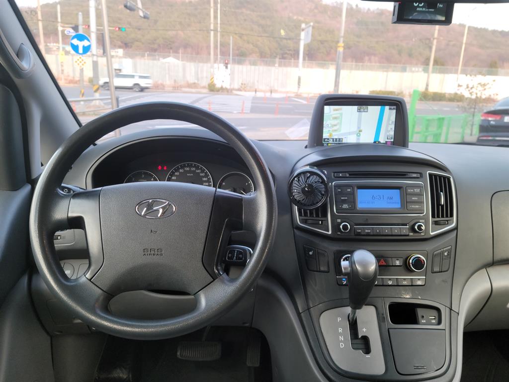 HYUNDAI Starex 2017 Plateado - Importación desde Corea - HF Imports Iquique - Foto 14