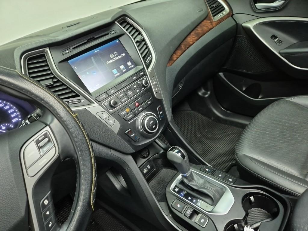 HYUNDAI Santa Fe - Vista 10