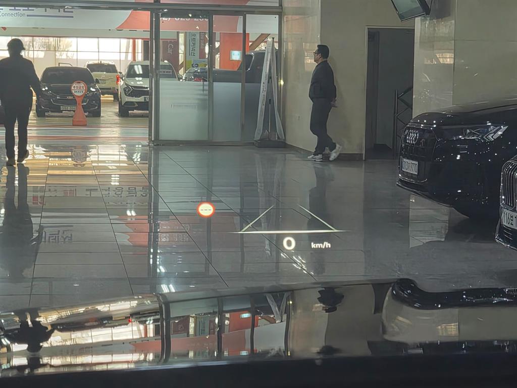 Genesis GV80 2024 Negro - Importación desde Corea - HF Imports Iquique - Foto 14