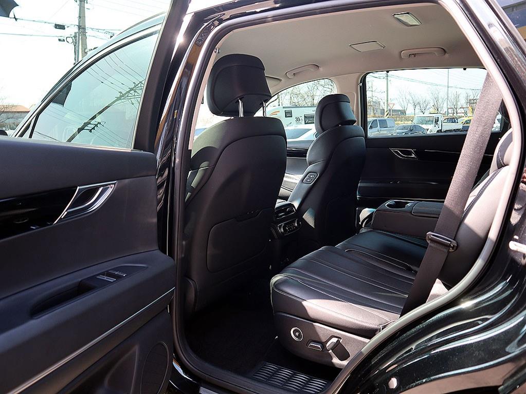 Genesis GV80 2022 Negro - Importación desde Corea - HF Imports Iquique - Foto 7