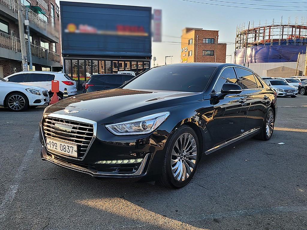 Genesis EQ900 - Vista 2