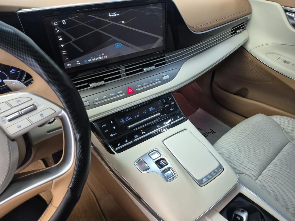 HYUNDAI Grandeur - Vista 10