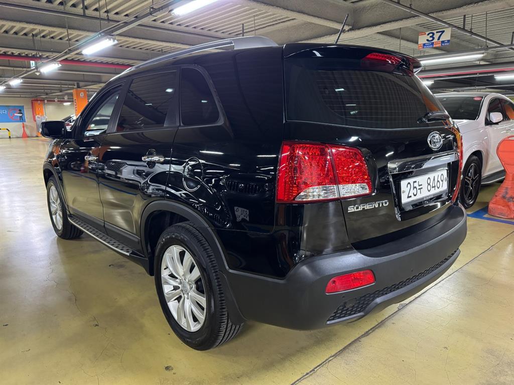 KIA Sorento - Vista 4