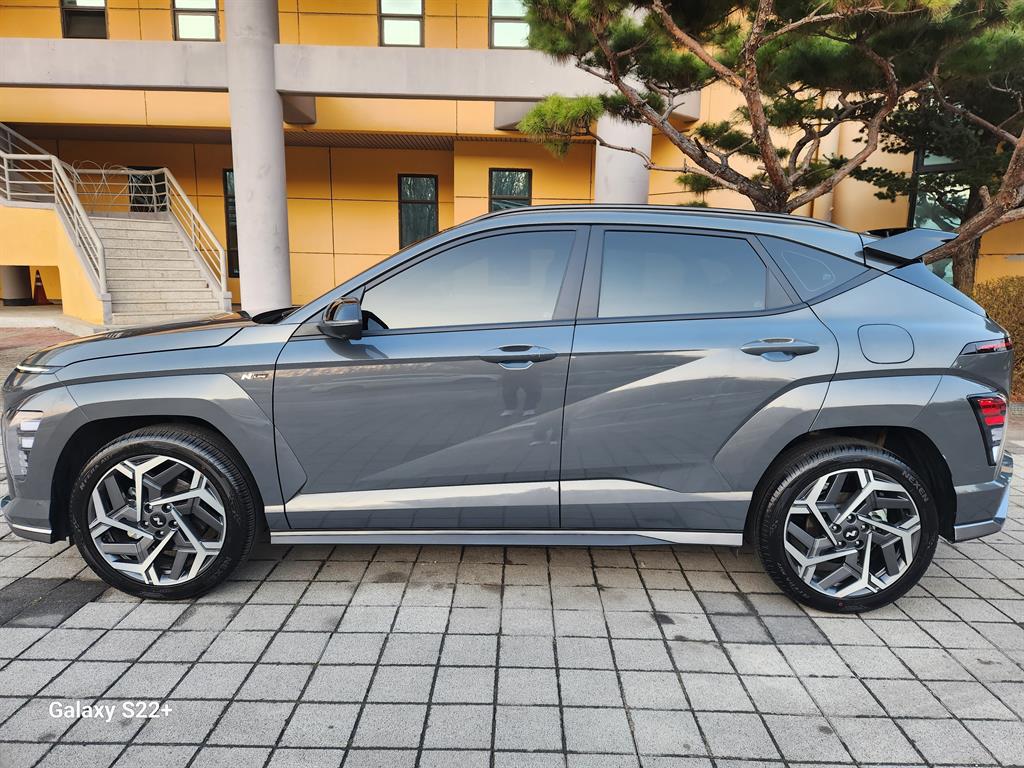 HYUNDAI Kona - Vista 6