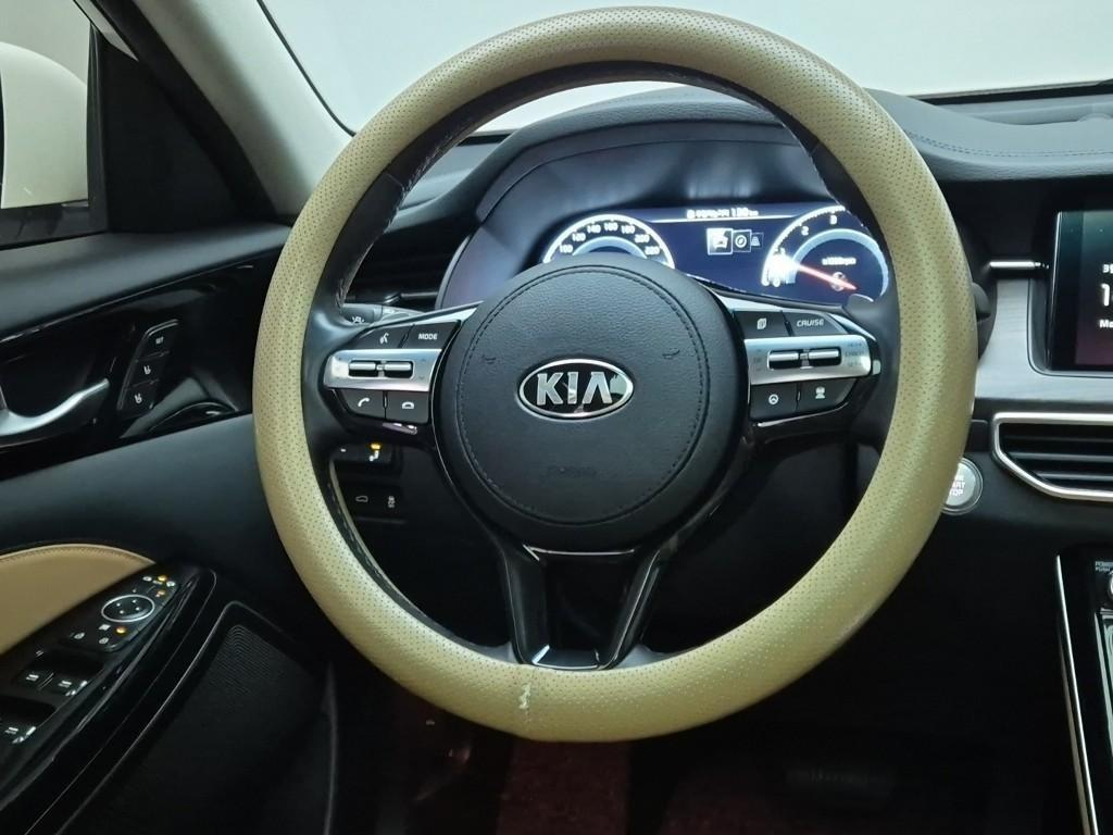 KIA K7 - Vista 9