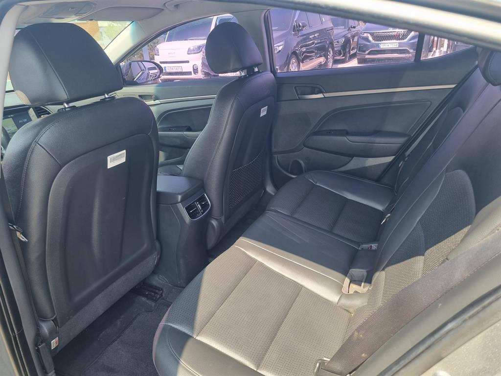 HYUNDAI Avante 2017 Gris - Importación desde Corea - HF Imports Iquique - Foto 16