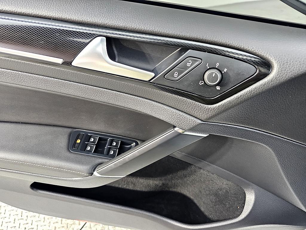 Volkswagen Golf 2015 Blanco - Importación desde Corea - HF Imports Iquique - Foto 13