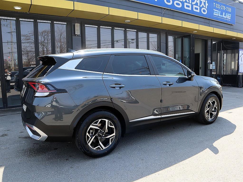 KIA Sportage - Vista 5