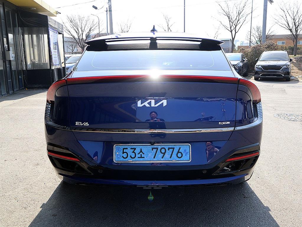 KIA EV6 - Vista 7