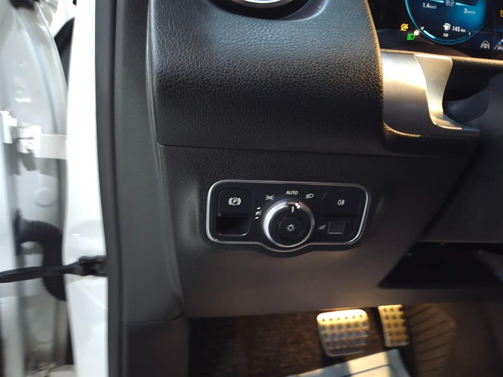 Mercedes Benz GLB Class 2021 Blanco - Importación desde Corea - HF Imports Iquique - Foto 16