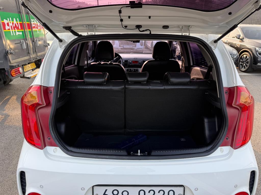 KIA Morning - Vista 5