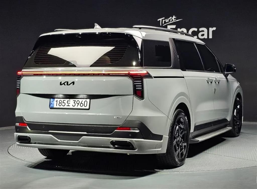 KIA Carnival - Vista 2