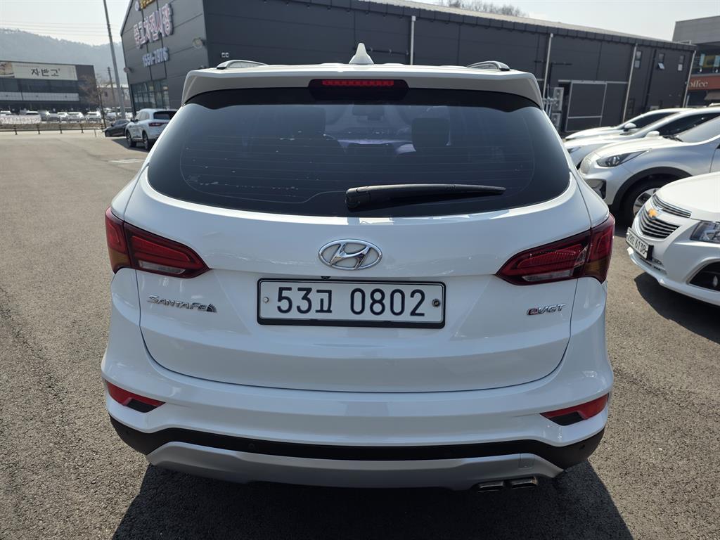HYUNDAI Santa Fe - Vista 4