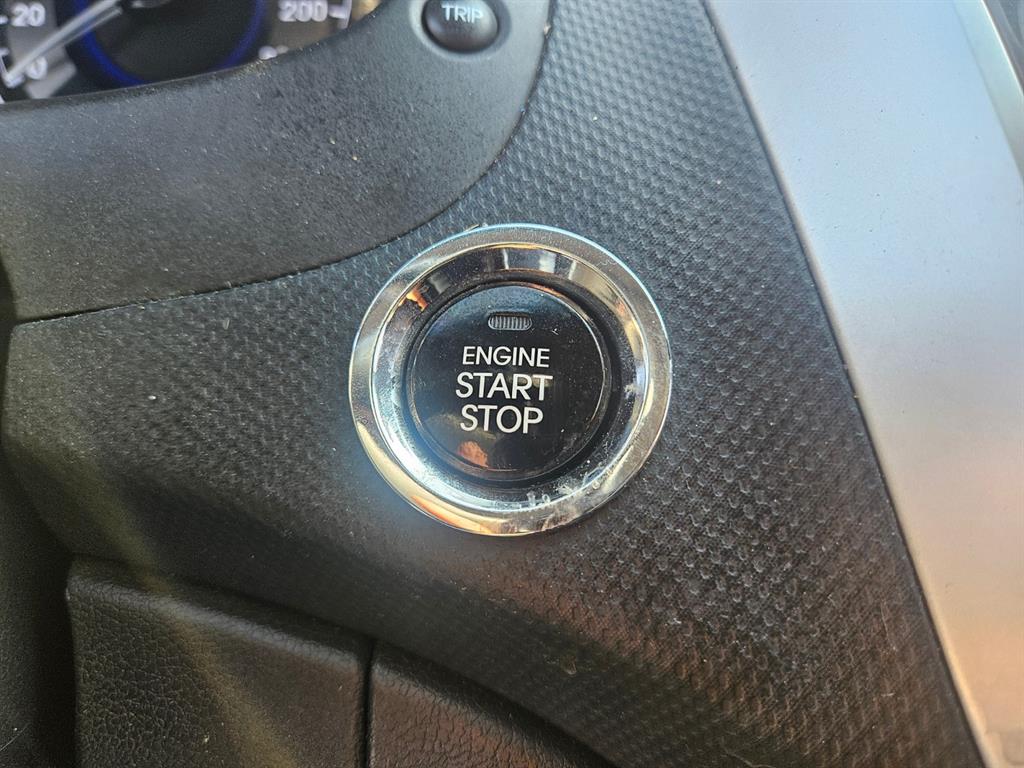 HYUNDAI Accent - Vista 11