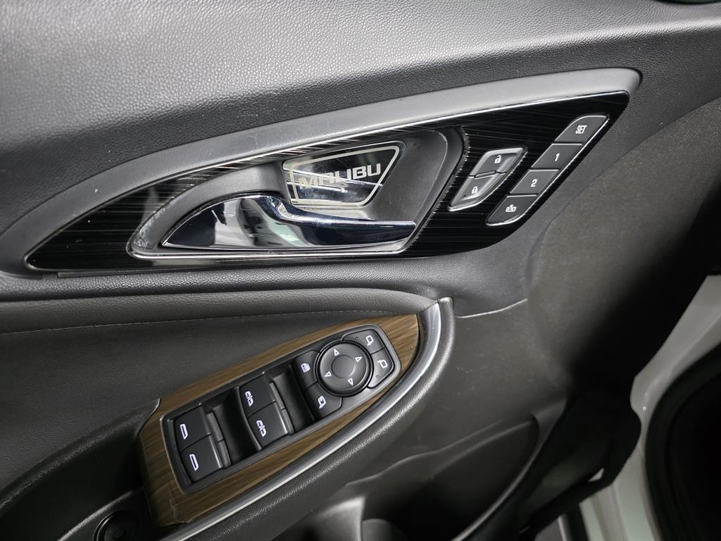 Chevrolet Malibu 2019 Blanco - Importación desde Corea - HF Imports Iquique - Foto 14