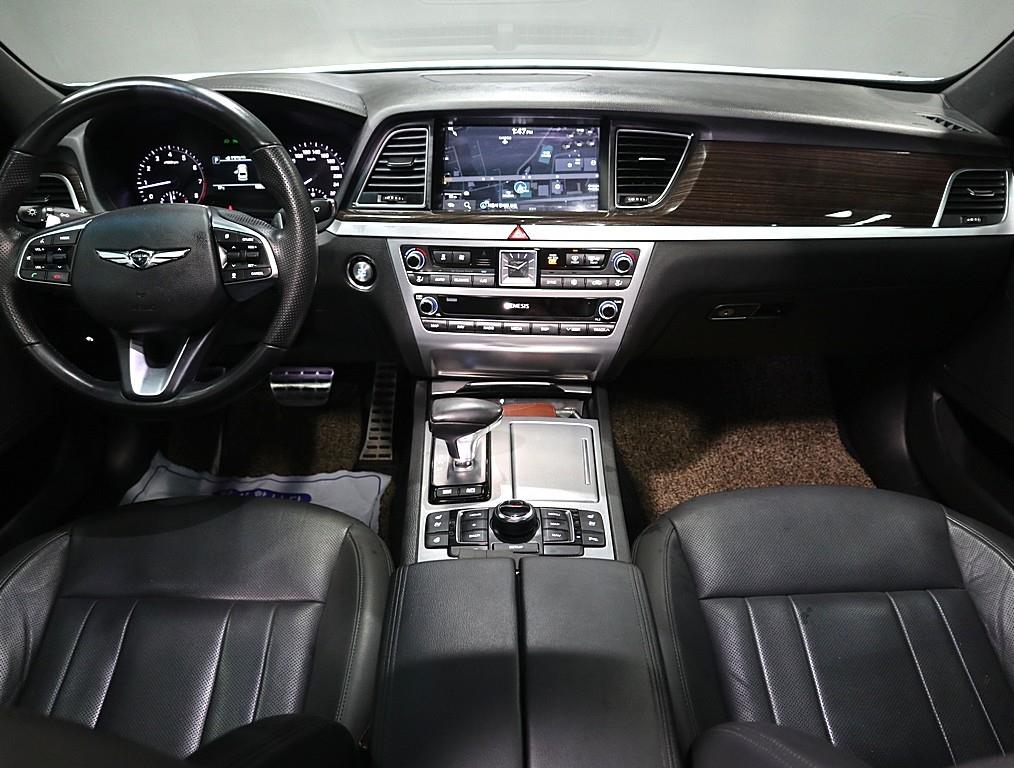 Genesis G80 - Vista 5