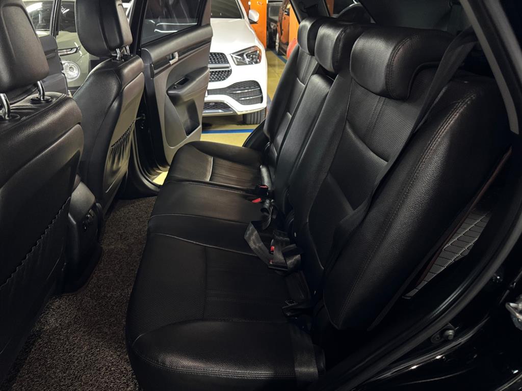 KIA Sorento 2011 Negro - Importación desde Corea - HF Imports Iquique - Foto 16