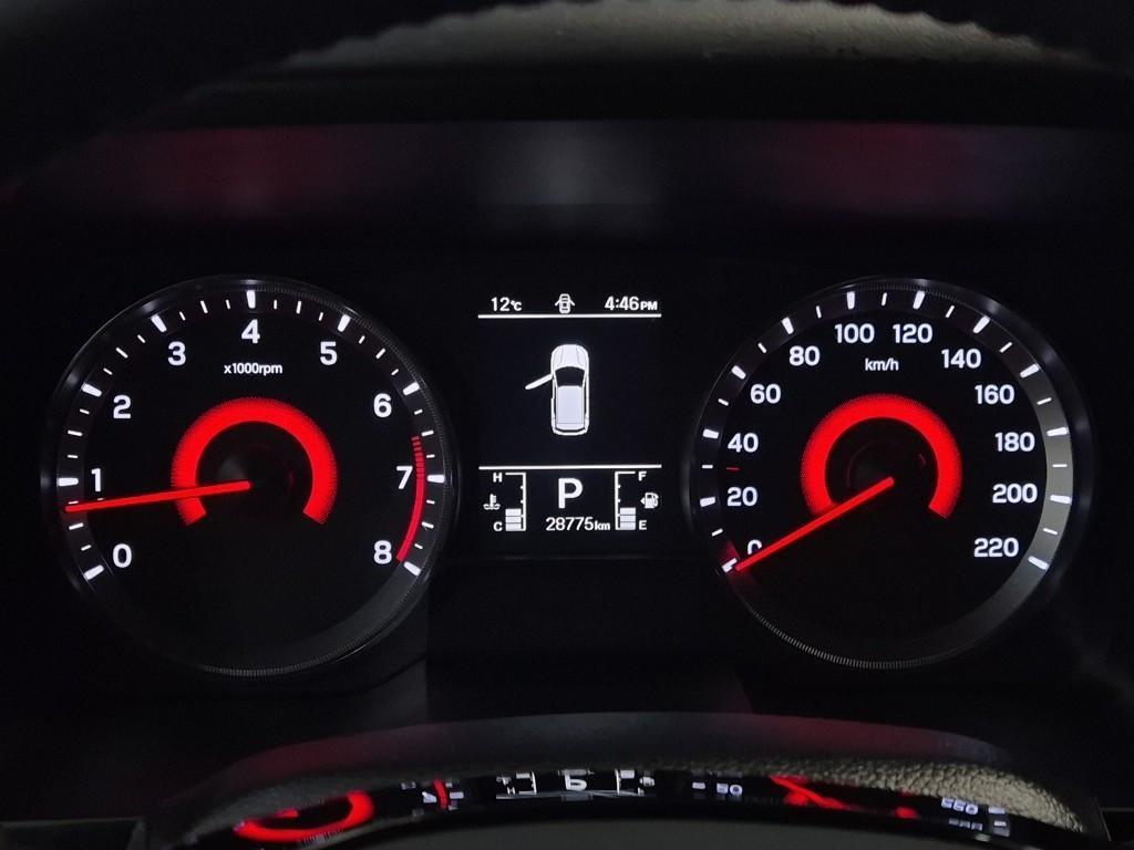 Ssangyong Tivoli - Vista 6