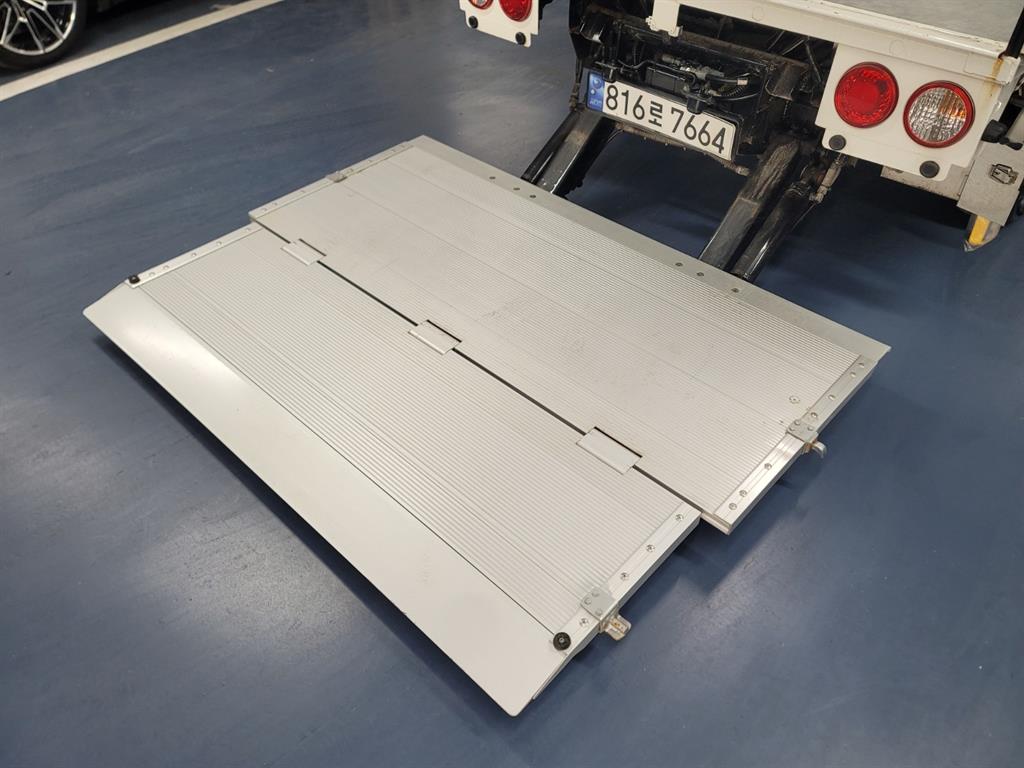 Small Truck Top_Powergate - Vista 5