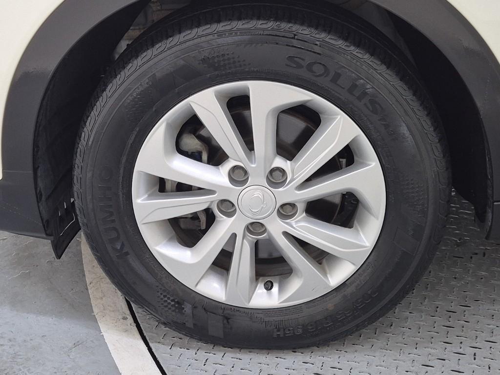 Ssangyong Tivoli 2021 Blanco - Importación desde Corea - HF Imports Iquique - Foto 18