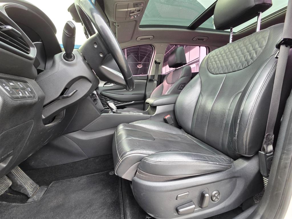 HYUNDAI Santa Fe - Vista 5