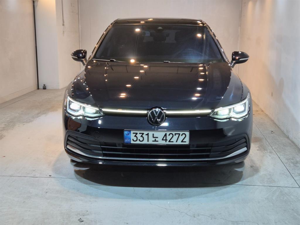 Volkswagen Golf 2022 Negro - Importación desde Corea - HF Imports Iquique - Foto 1