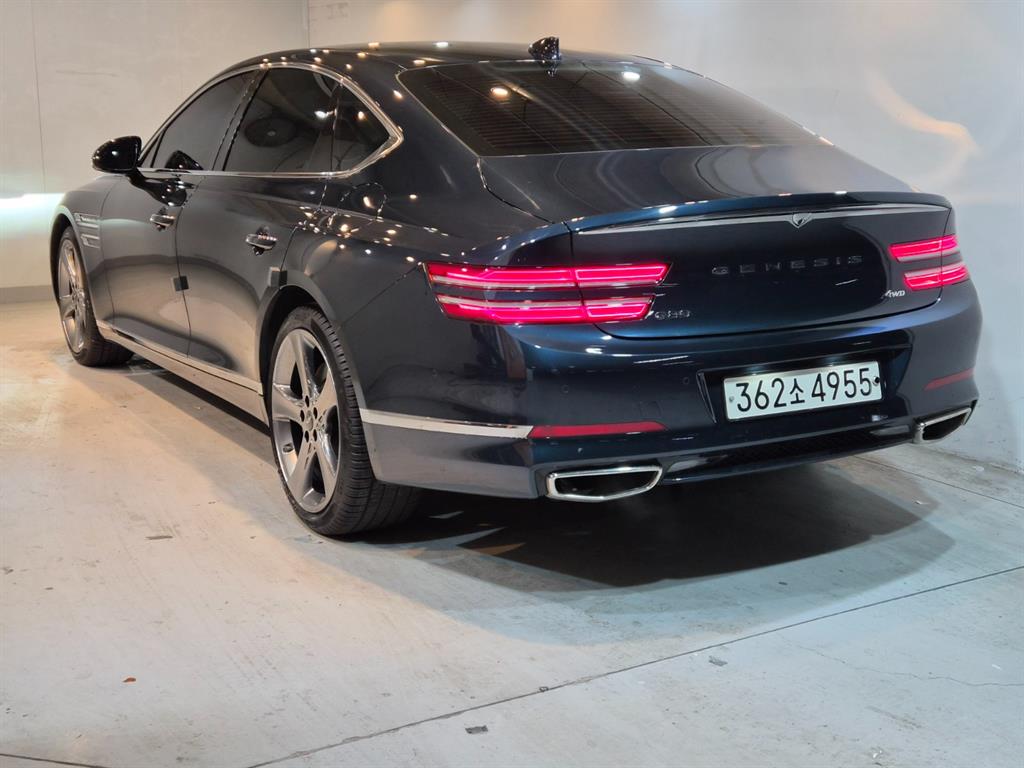 Genesis G80 - Vista 4