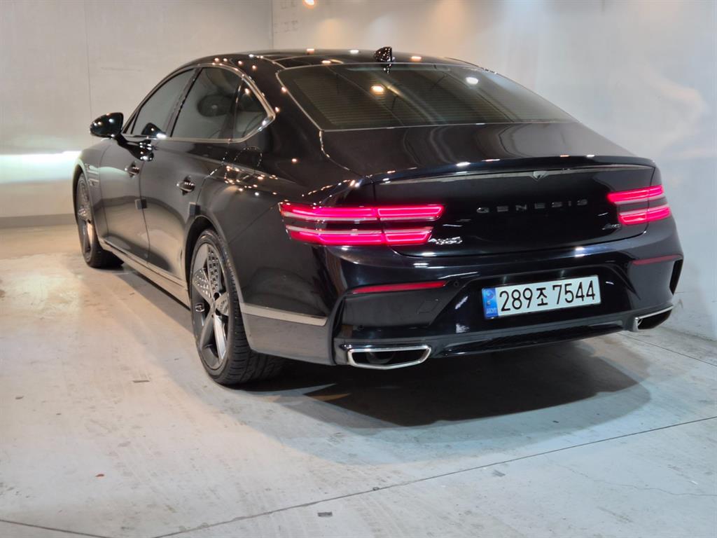 Genesis G80 - Vista 4