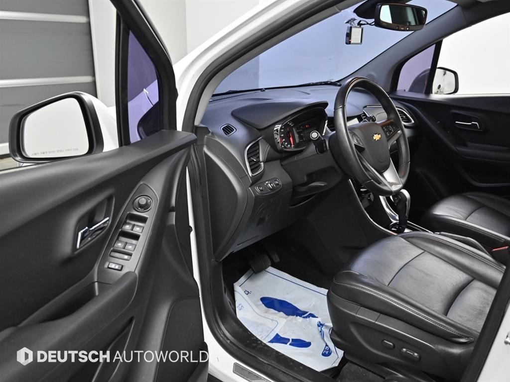 Chevrolet Trax - Vista 11