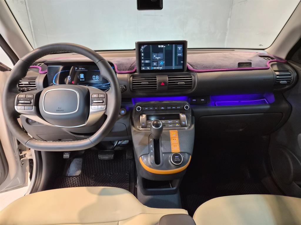 HYUNDAI Casper - Vista 8