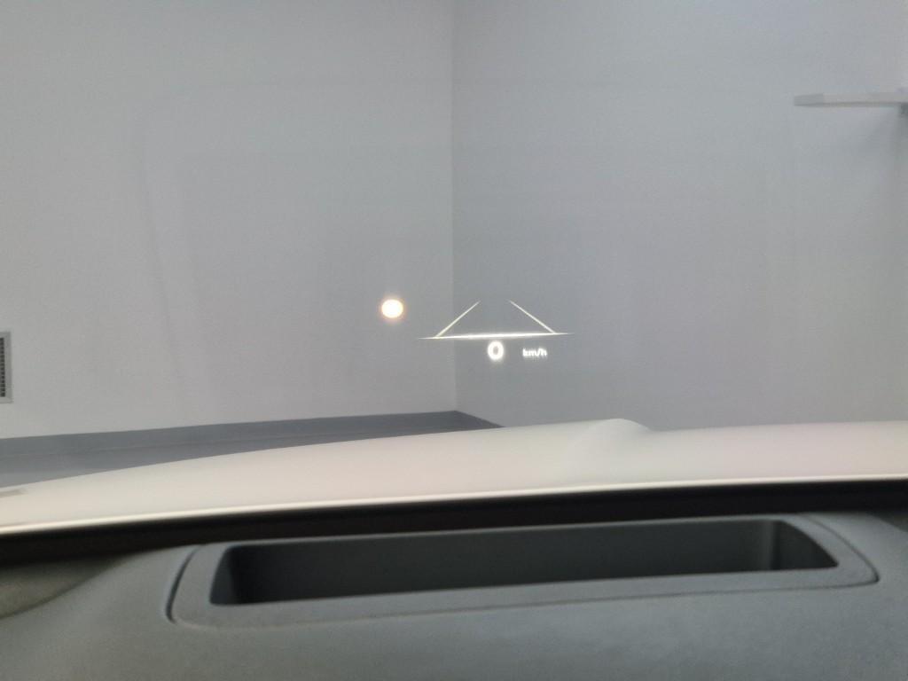 Genesis GV80 - Vista 8