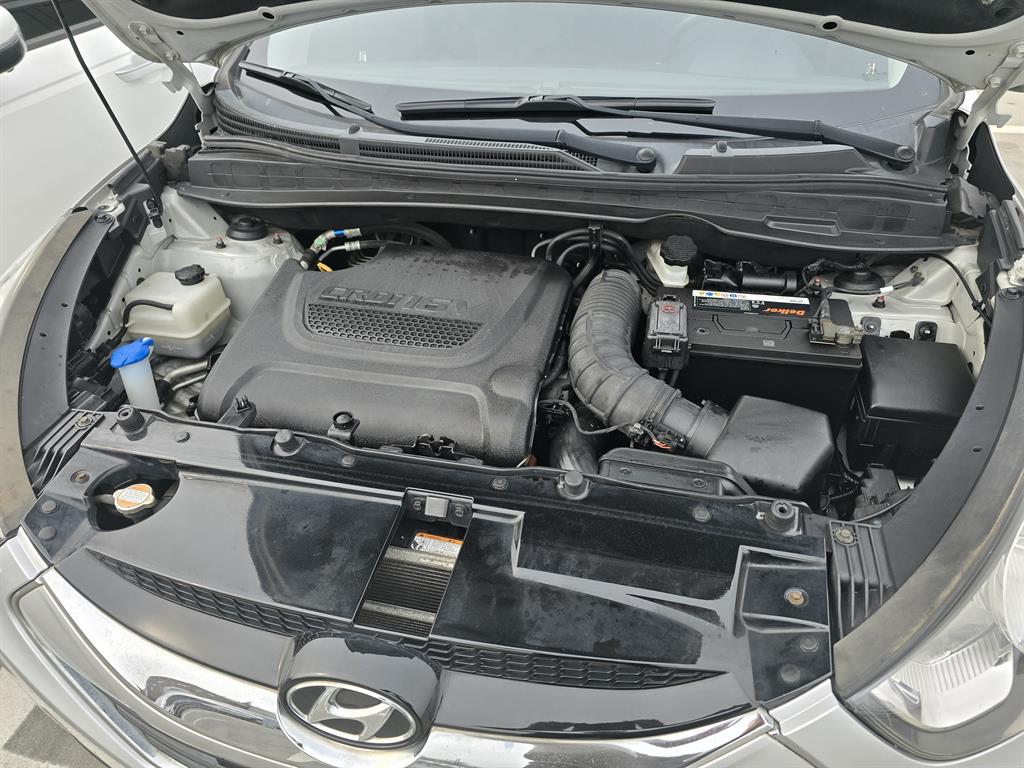 HYUNDAI Tucson 2012 Plateado - Importación desde Corea - HF Imports Iquique - Foto 19