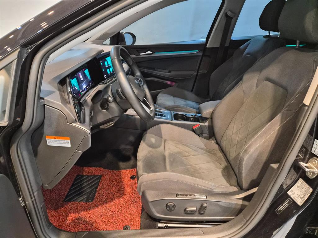 Volkswagen Golf - Vista 10